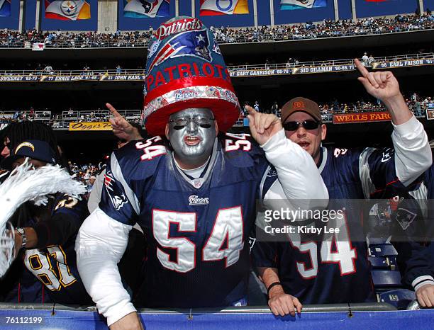 New England Patriots fan Ed Lasiter wears face paint and a No. 54 Tedy Bruschi jersey during AFC Divisional Playoff game against the San Diego...