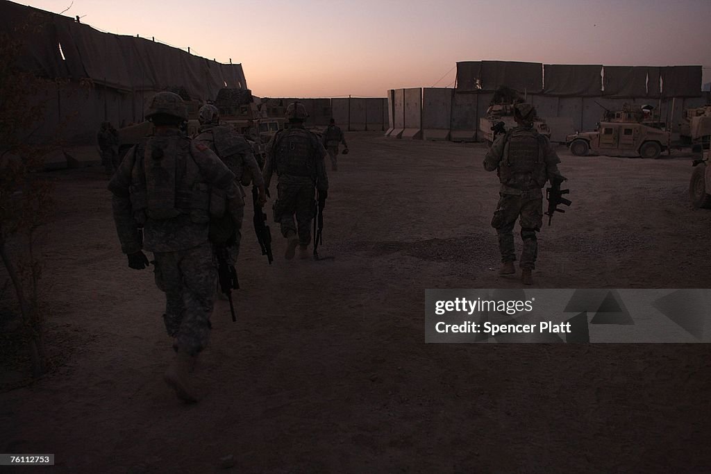U.S. Army Patrols Baghdad Neighborhoods