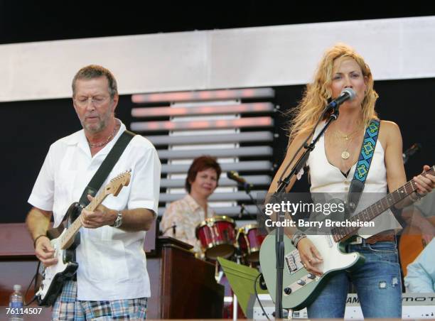 Eric Clapton and Sheryl Crow perform at Eric Clapton's Crossroads Guitar Festival 2007 held at Toyota Park on July 28, 2007 in Bridgeview, Illinois.