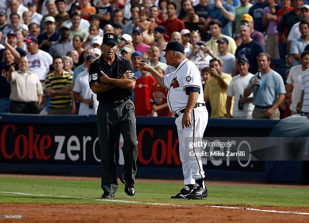 San Francisco Giants v Atlanta Braves