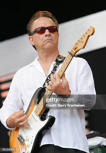 Jimmie Vaughan performs at Eric Clapton's Crossroads Guitar Festival 2007 held at Toyota Park on July 28, 2007 in Bridgeview, Illinois.