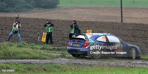 Toni Gardemeister and co-driver Jakke Honkanen compete in their Citroen Xsara WRC, A/8 as part of the the 2007 ADAC Rallye Deutschland shakedown...