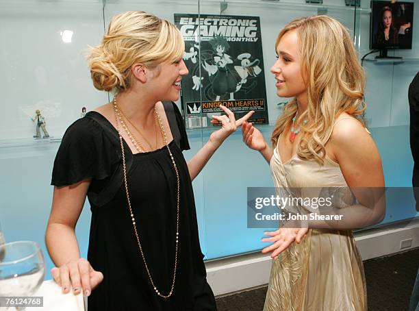 Brittany Snow and Hayden Panettiere