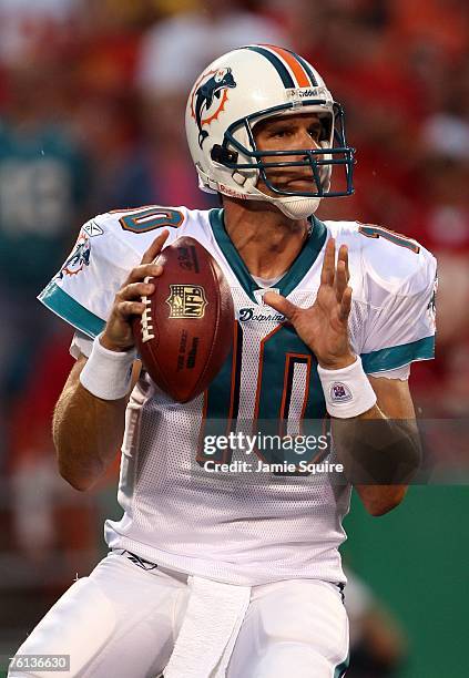 4,558 Trent Green Photos & High Res Pictures - Getty Images