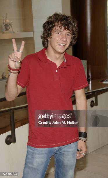 Matthew Underwood attends the Artists For Real Medicine Fundraiser at Lladro Gallery on August 16, 2007 in Beverly Hills, California.