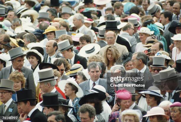 Crowds at the Royal Ascot race meeting, 16th June 1987.