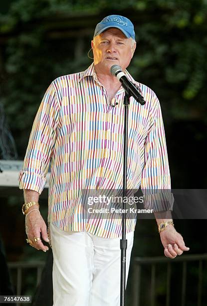 Singer Mike Love of The Beach Boys performs on Good Morning America's summer concert series in Bryant Park on August 17, 2007 in New York City.