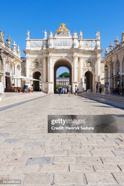 france, grand est, nancy, here arch on place stanislas - nancy stock pictures, royalty-free photos & images