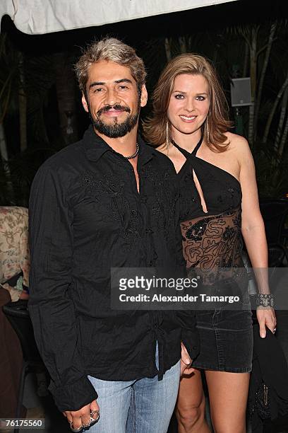 Actor Gabriel Porras and Sonya Smith attend Mauricio Islas' birthday celebration at Braires Grille on August 18, 2007 in Miami Beach, Florida.