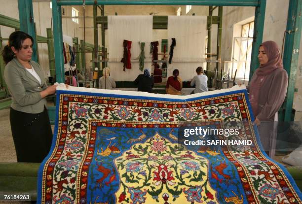 Iraq Textile 44 Kasnazan Iraq Photos & High Res Pictures - Getty Images