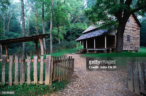 exterior of tipton place, cades cove, great smoky mountains national park, tennessee, united states of america, north america - tennessee farm stock pictures, royalty-free photos & images
