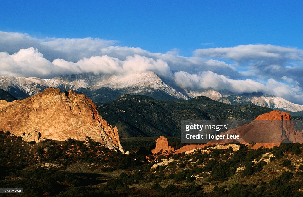 Garden of the Gods and Pikes Peak at sunrise, Colorado Springs, Colorado, United States of America, North America