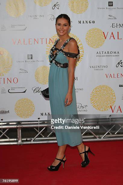 Margherita Missoni arrives at the Ara Pacis for Valentino's Exhibition opening on July 6, 2007 in Rome, Italy.