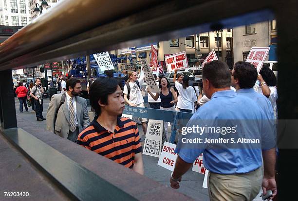 Protesting Coca Cola 94 Us Coca Cola Protest Stock Photos, High-Res Pictures, and Images ...