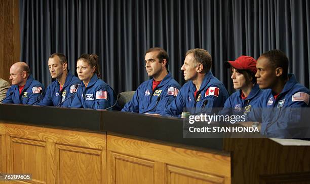 From L to R, Commander Scott J. Kelly, Pilot Charles O. Hobaugh, mission specialists Tracy E. Caldwell, Richard A. Mastracchio, Canadian Space...