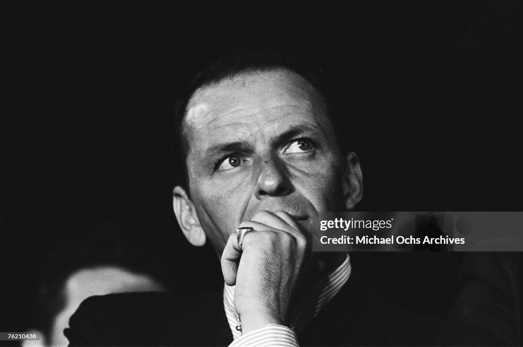 Sinatra Supports Kennedy