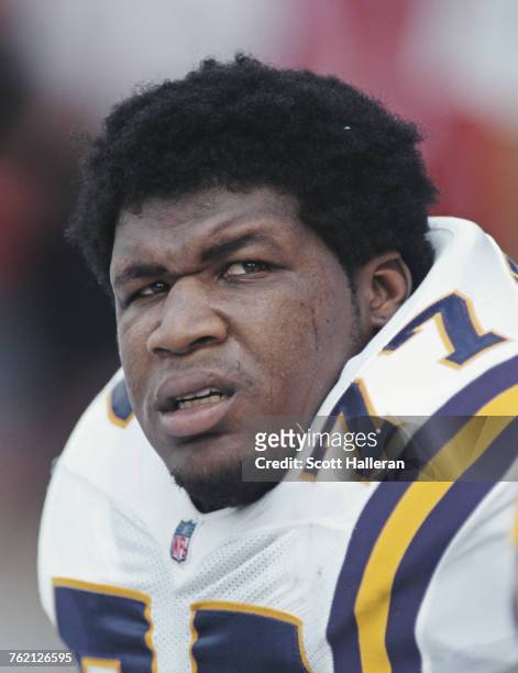 Korey Stringer, Running Back for the Minnesota Vikings during the National Football Conference Central game against the Tampa Bay Buccaneers on 1...