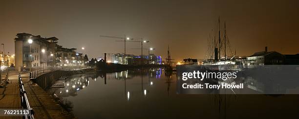 ss great britain and the matthew, night, fog, bristol, england, uk - tony howell stock pictures, royalty-free photos & images