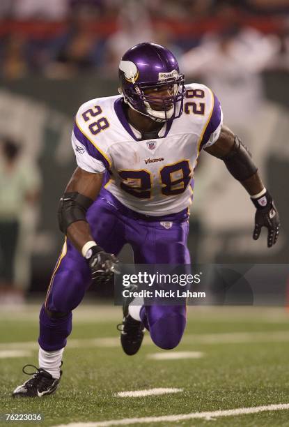 Adrian Peterson of the Minnesota Vikings runs against the New York Jets during their preseason game on August 17, 2007 at Giants Stadium in East...