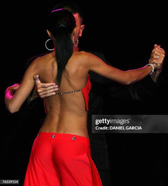 Italian couple Mauro Zompa and Sara Masi dance during the semifinals of the Stage Tango competition in Buenos Aires, 22 August 2007. The V Tango...