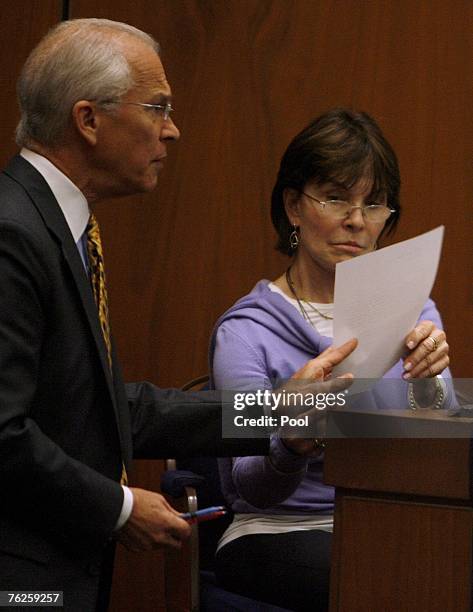 Roger Rosen 83 Sue Rosen Stock Photos, High-Res Pictures, and Images - Getty Images