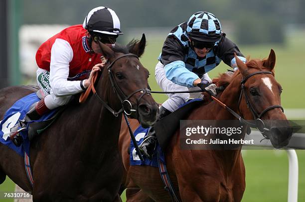 Martin Dwyer and Marchpane get the better of the Francis norton ridden Copperwood to land Division One of The Designer Way Vacation Club Median...