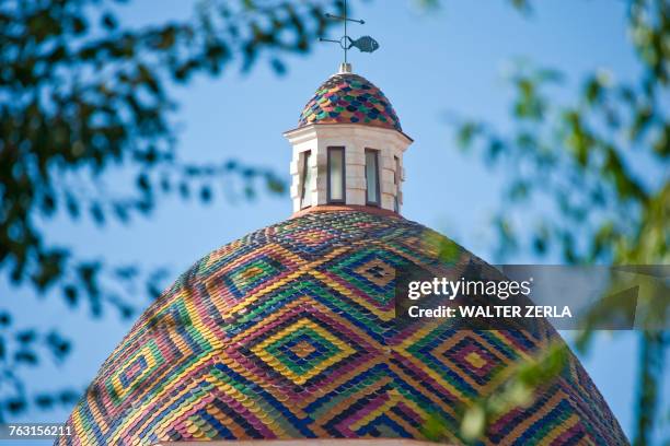 colourful dome of alghero cathedral, alghero, sardinia, italy - alghero stock pictures, royalty-free photos & images