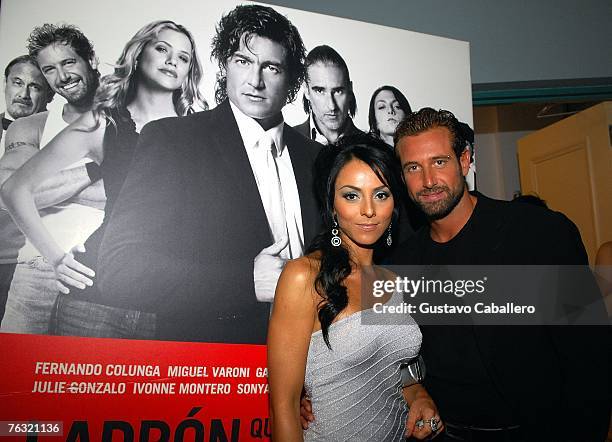 Ivonne Montero and Gabriel Soto pose at the premiere of Ladron A Roba Que Ladron at the Colony Theater on August 24, 2007 in Miami Beach, Florida.