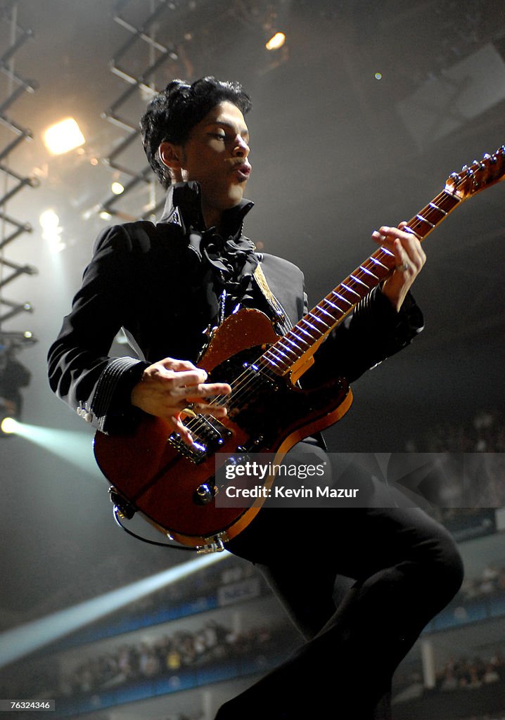 Prince in Concert at the O2 Arena and After Party - August 24, 2007