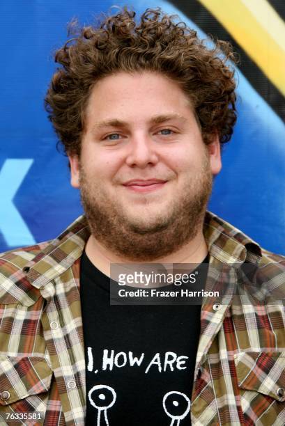 Actor Jonah Hil arrives at the 2007 Teen Choice Awards held at The Gibson Amphitheatre on August 26, 2007 in Universal City, California.