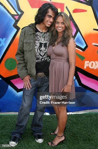 Syamali Singer Sanjaya Malakar Sister Photos and Premium High Res Pictures - Getty Images
