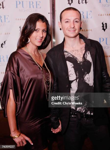 Linkin Park's Chester Bennington and his wife attend the launch of Ve'Cel Clothing Line at PURE Nightclub on August 27, 2007 in Las Vegas, Nevada.