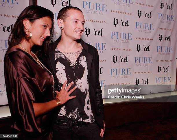 Linkin Park's Chester Bennington and his wife attend the launch of Ve'Cel Clothing Line at PURE Nightclub on August 27, 2007 in Las Vegas, Nevada.