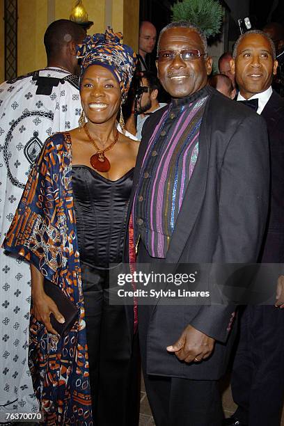Supplement In beweging Bewolkt 205 Rudolph Walker Photos and Premium High Res Pictures - Getty Images Supplement In beweging Bewolkt 205 Rudolph Walker Photos and Premium High Res Pictures - Getty Images
