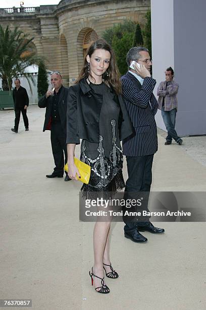 Audrey Marney poses at the arrivals for the Dior Fall/Winter 2008 Fashion Show on July 2 in Versailles, France.