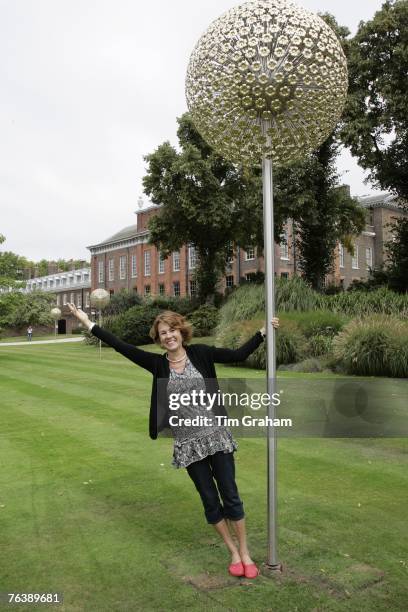 Artist Sophie Layton unveils her art installation 'Field of Flowers' at Kensington Palace gardens on August 30, 2007 in London, England. The ten...