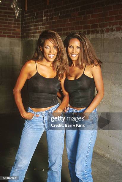 Rosie Tenison & Renee Tenison; Tenison Twins, Self Assignment, September 16, 1998; Malibu; California.