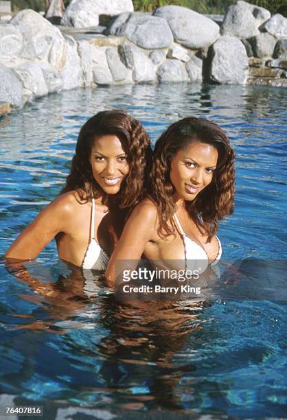Rosie Tenison & Renee Tenison; Tenison Twins, Self Assignment, September 16, 1998; Malibu; California.