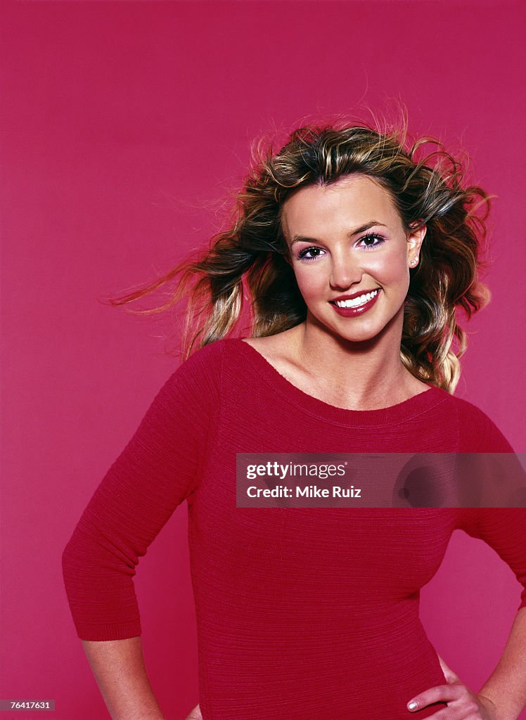 Singer Britney Spears Is Photographed For Teen Magazine In 1998 News singer-britney-spears-is-photographed-for-teen-magazine-in-1998-news