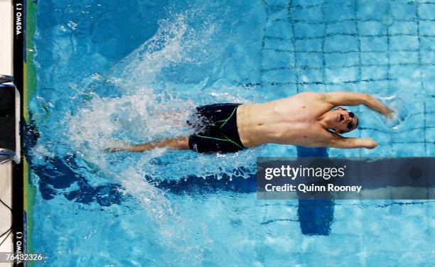 Matthew Cowdrey of Australia dives into the pool in the men's 100m multi-disability backstroke during day three of the 2007 Australian Short Course...