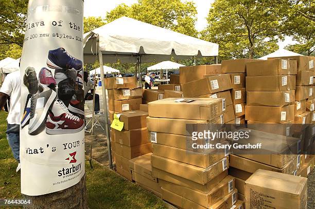 Free Starbury Merchandise at The New York Call and Youth Xplosion - Starbury Giveback Day on August 31, 2007 in Eisenhower Park, East Meadow, New...