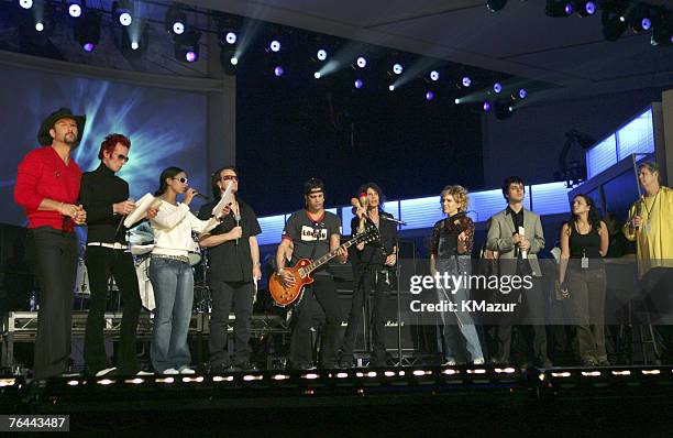 Tim McGraw, Scott Weiland of Velvet Revolver, Alicia Keys, Stevie Wonder, Bono of U2, Slash of Velvet Revolver, Steven Tyler, Alison Krauss, Billie...