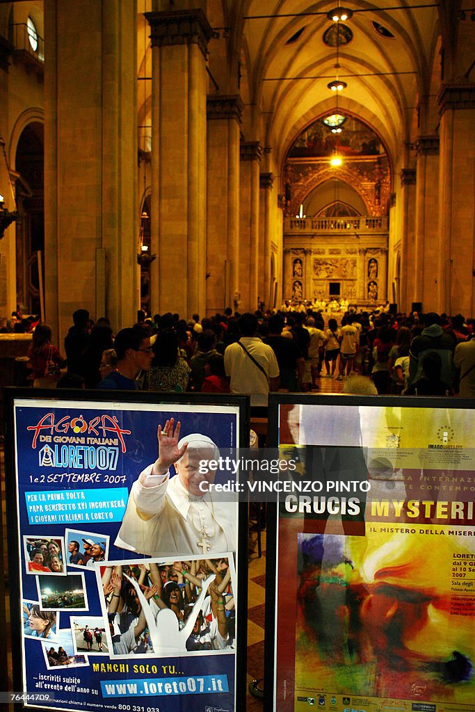 A poster announcing Pope Benedict XVI's