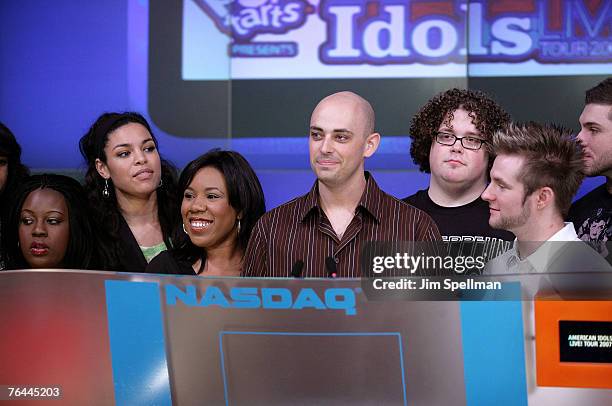 Lakisha Jones, Jordin Sparks, Melinda Doolittle, Phil Stacey, Chris Sligh, Blake Lewis and Chris Richardson during a visit to ring the closing bell...