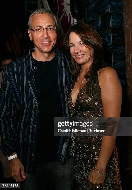 Dr. Drew Pinsky and wife Susan attend the VH1 Back to School Party at the LG Beach House on August 31, 2007 in Malibu, California.