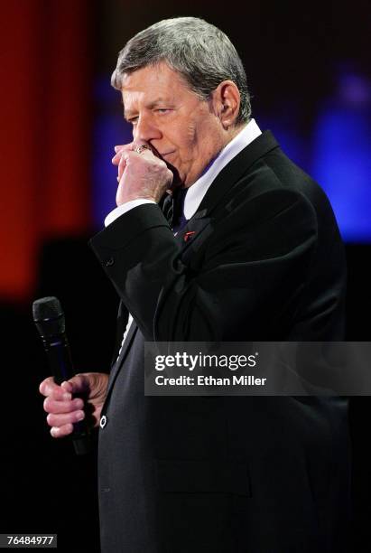 Entertainer Jerry Lewis pauses while speaking during the 42nd annual Labor Day Telethon to benefit the Muscular Dystrophy Association at the South...