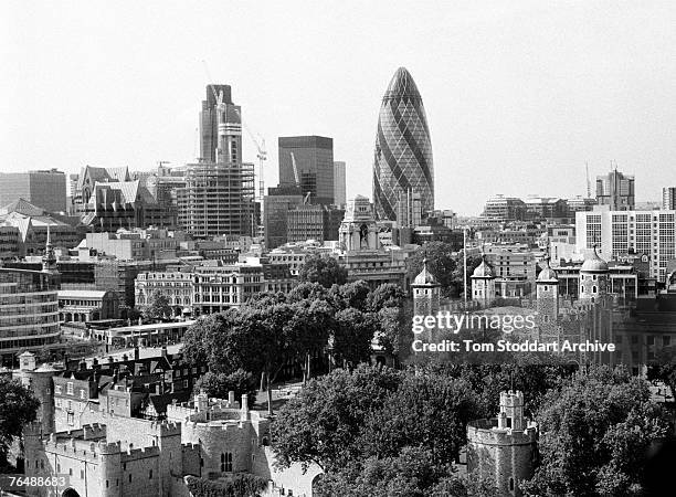 The financial district of the City of London with the Tower of London in the foreground with the Swiss Re and Natwest building dominating the horizon.