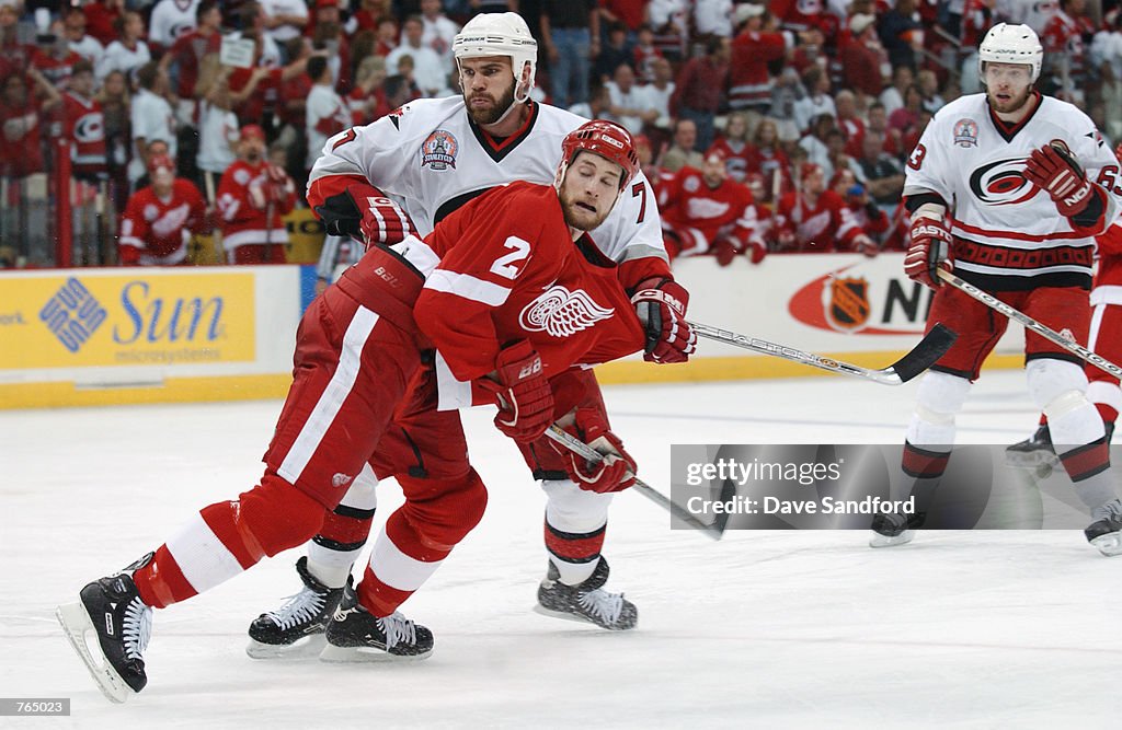 Red Wings v Hurricanes