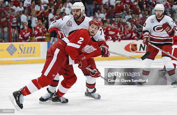 Red Wings v Hurricanes, News Photo