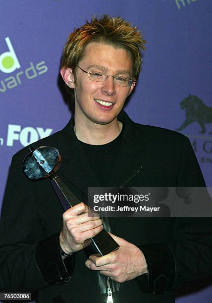 Clay Aiken and the award for Best Selling Single of the Year